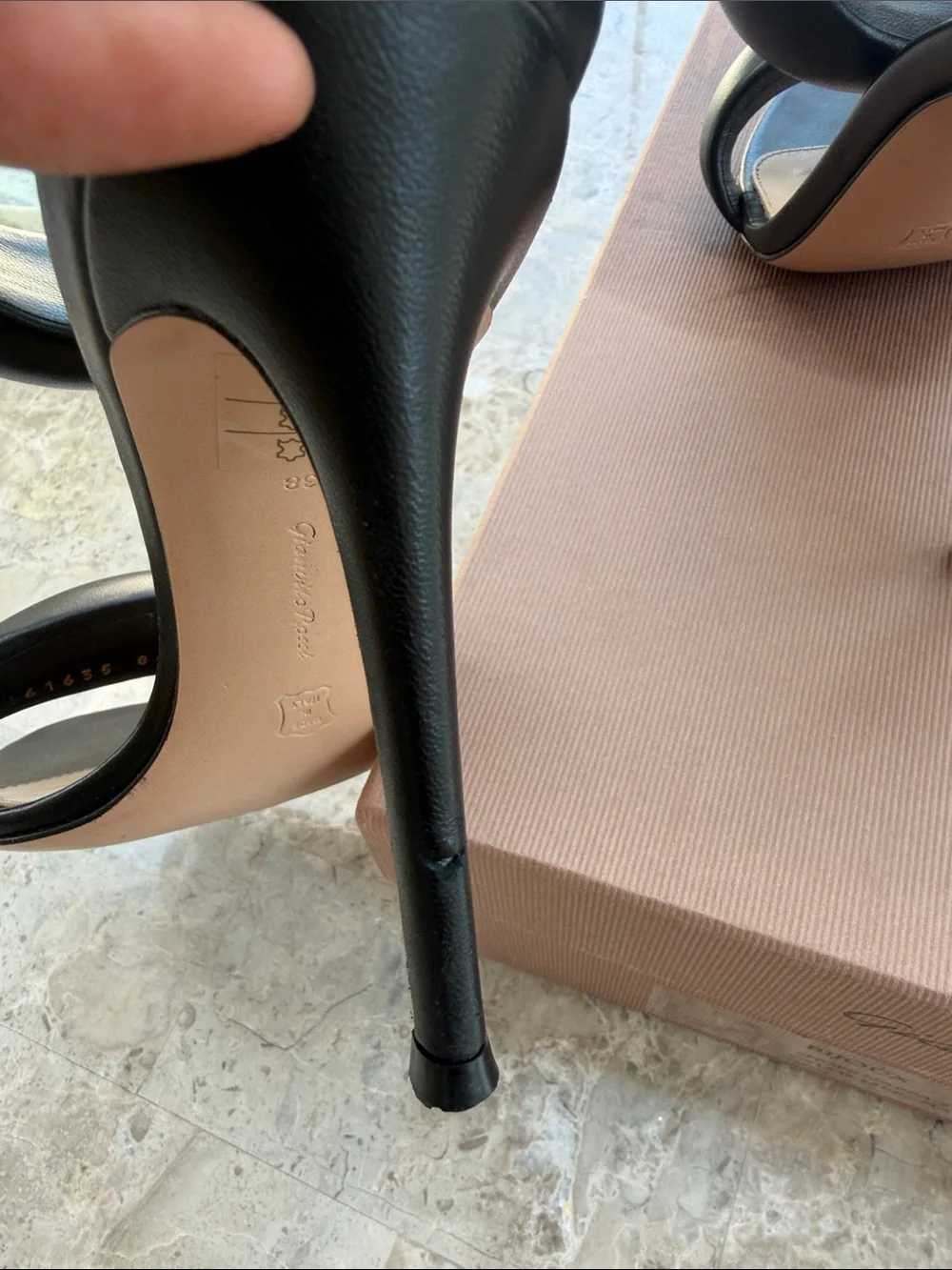 Gianvito Rossi Bijoux Heels Sz. 38